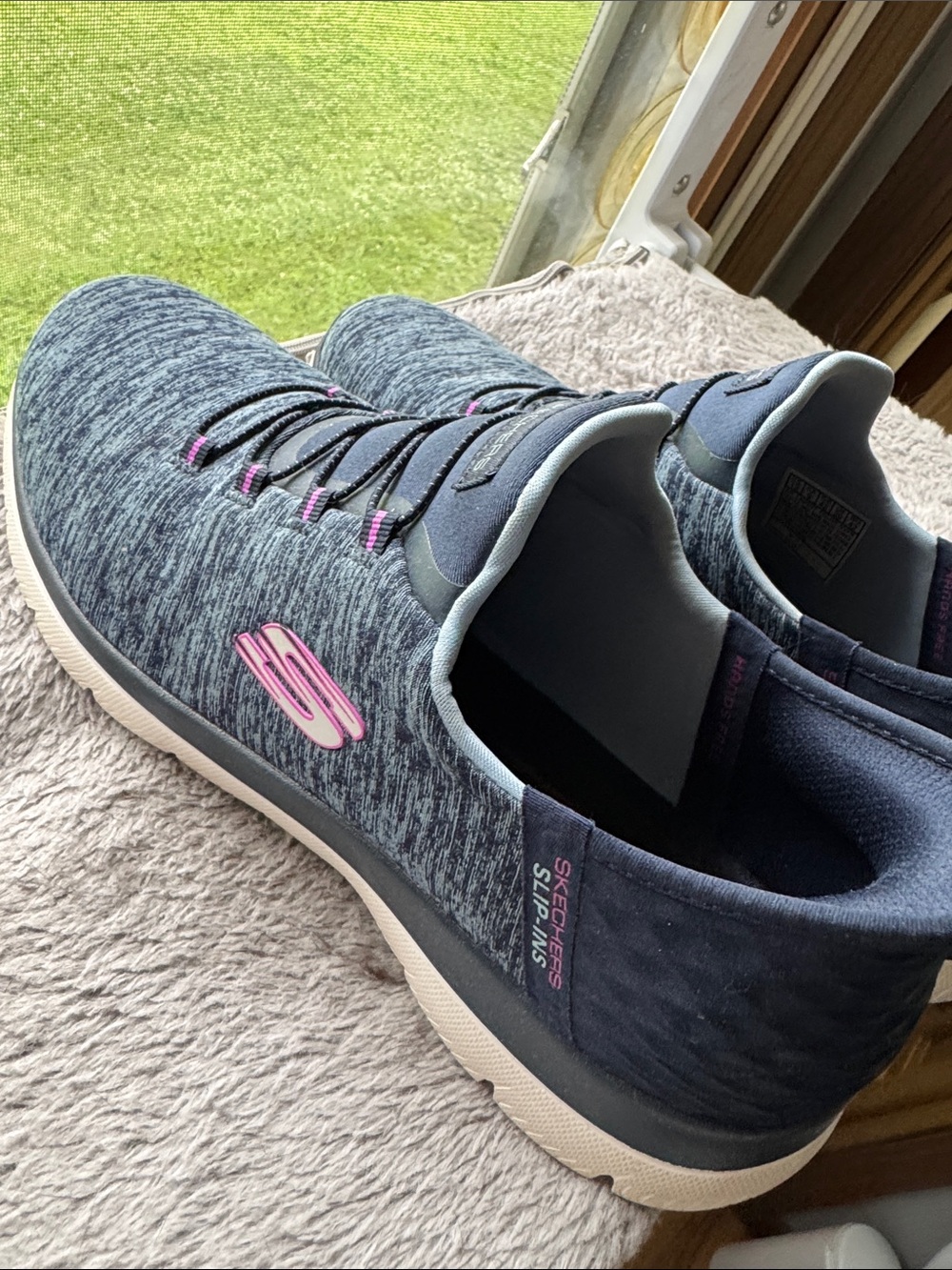 Skechers Women's Navy Knit Slip-On Sneakers with Pink Details
